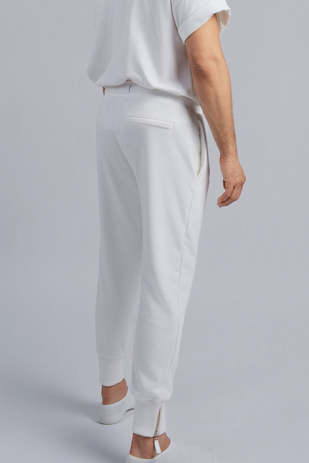 Double-knit cotton trousers with Crête detail and zipper cuffs
